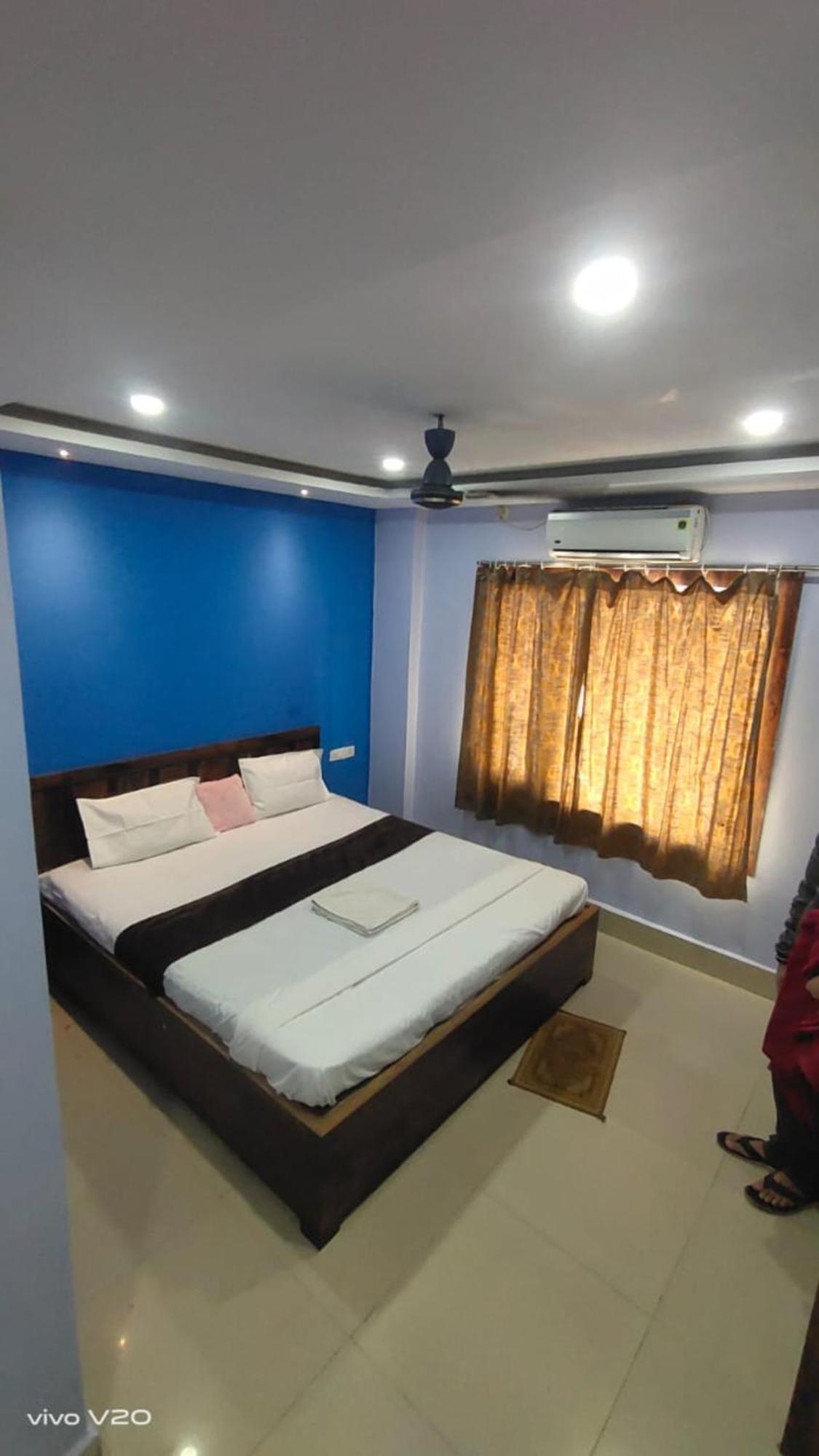 Hotel Tara Lodge Grand Road Puri - Near Jagannath Temple - Best Location מראה חיצוני תמונה