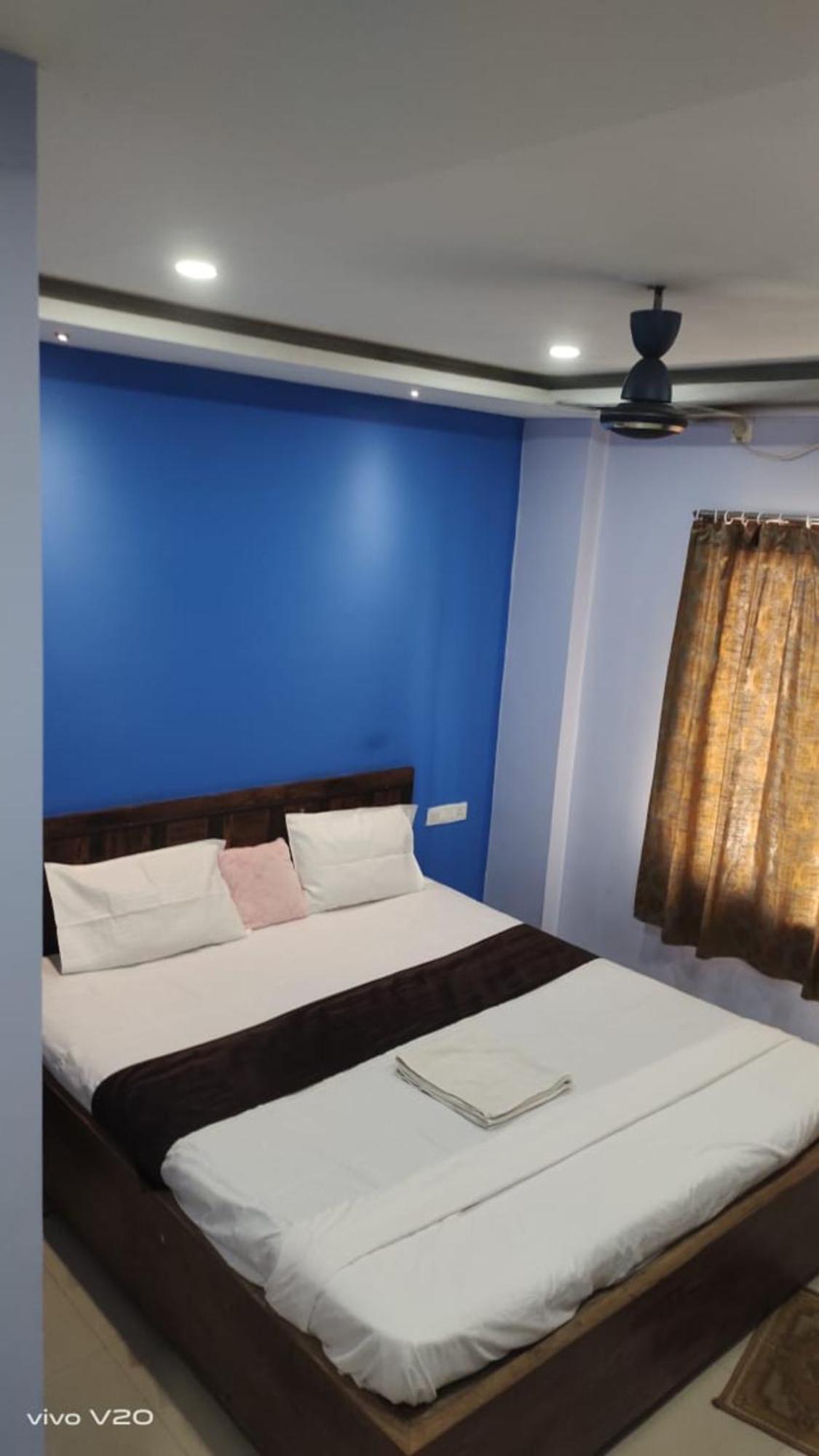 Hotel Tara Lodge Grand Road Puri - Near Jagannath Temple - Best Location מראה חיצוני תמונה