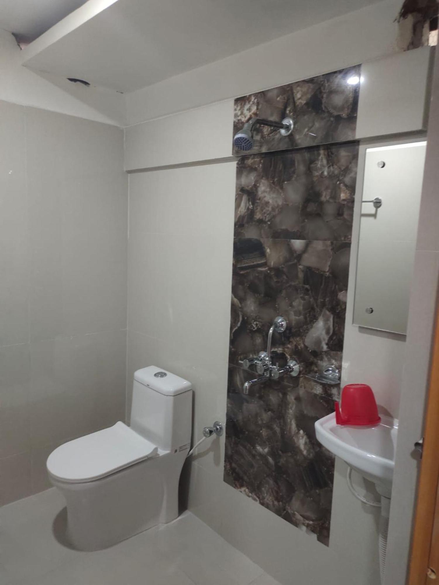 Hotel Tara Lodge Grand Road Puri - Near Jagannath Temple - Best Location מראה חיצוני תמונה