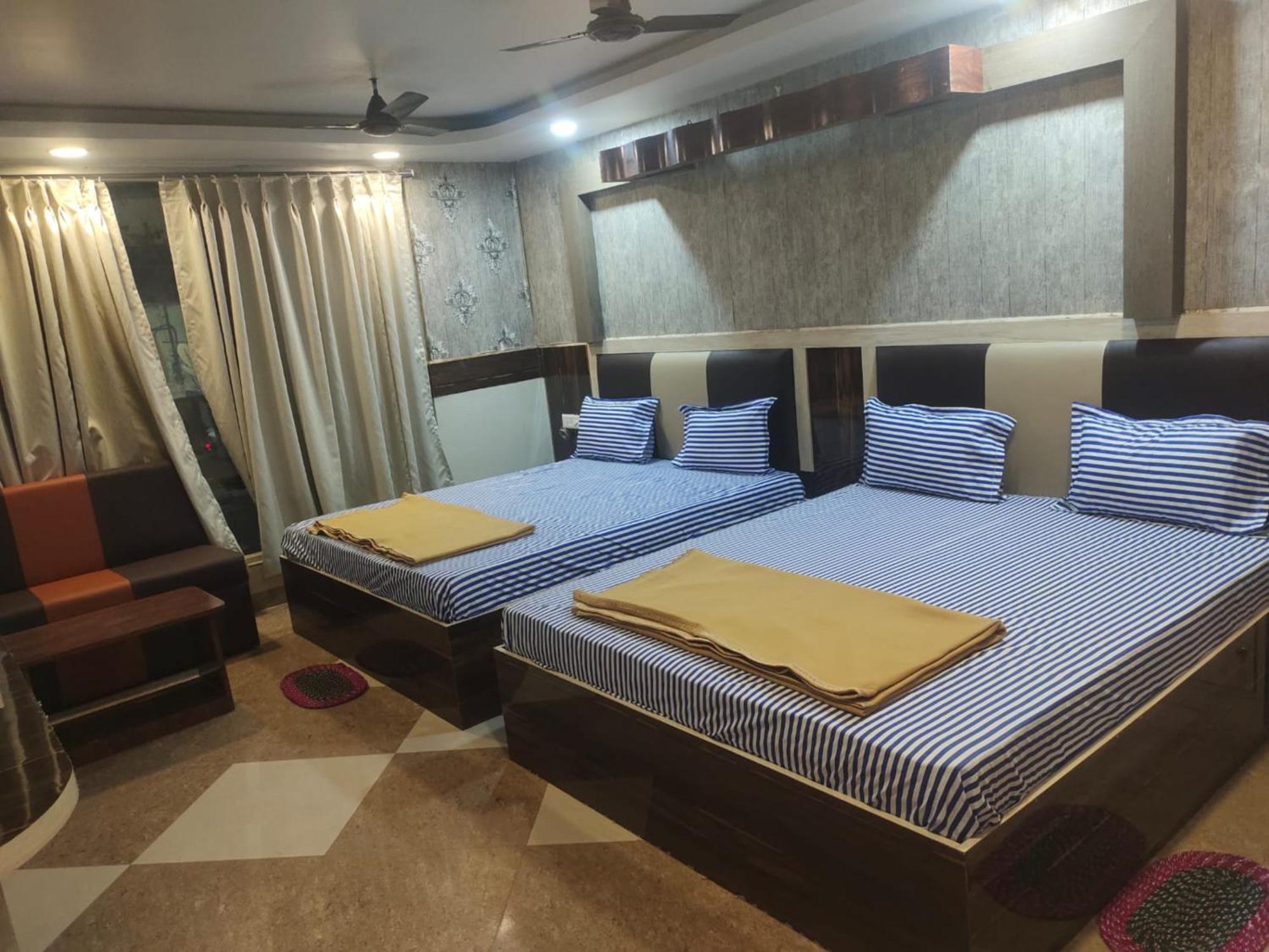 Hotel Tara Lodge Grand Road Puri - Near Jagannath Temple - Best Location מראה חיצוני תמונה